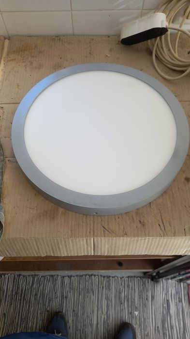 Plafonds para Atrium ou Sanitário e candeeiro de varanda