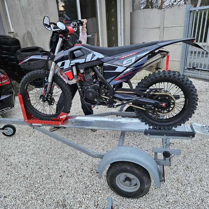 Wynajem przyczepy do transportu motocykla