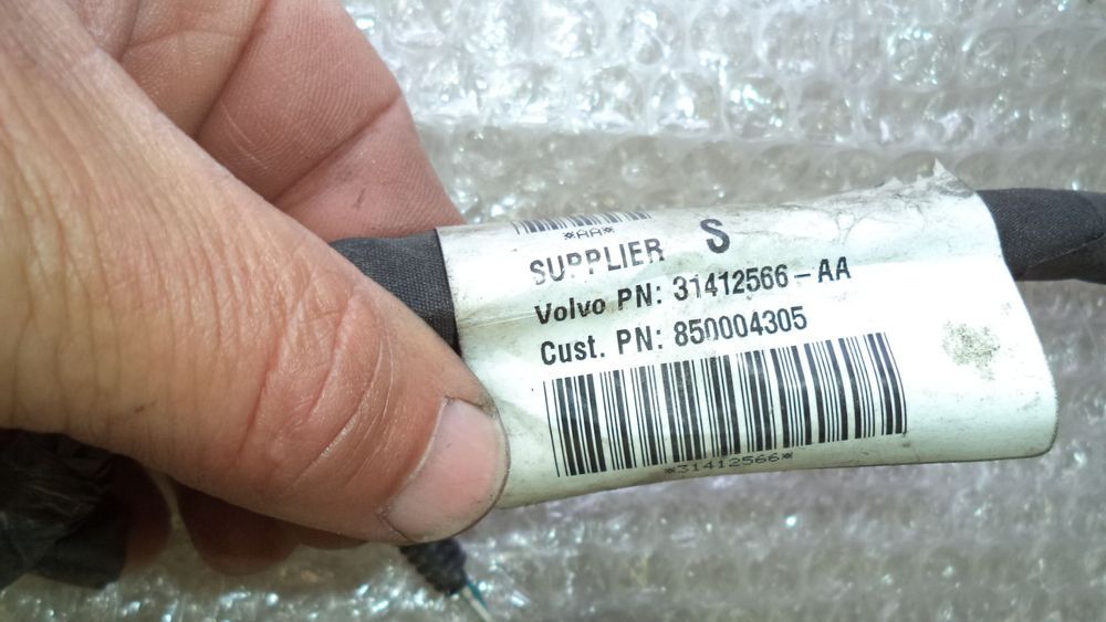 Cablagem com Sensores (conjunto) da frente VOLVO V 40 ano 2012 a 2017