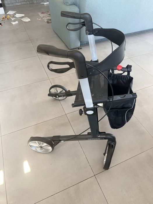 Chodzik/balkonik dla seniora