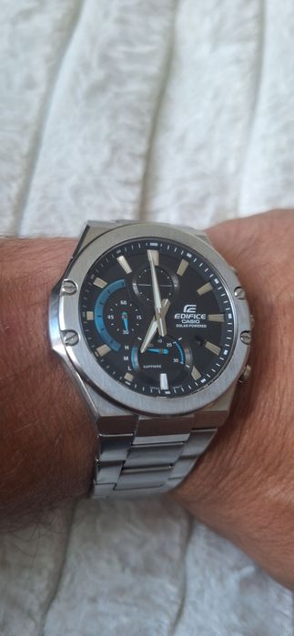Casio Edifice EFS-S 560