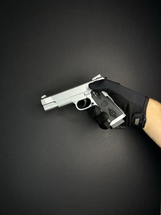 Металевий пістолет Ruger silver - модель ZM25 (іграшка)