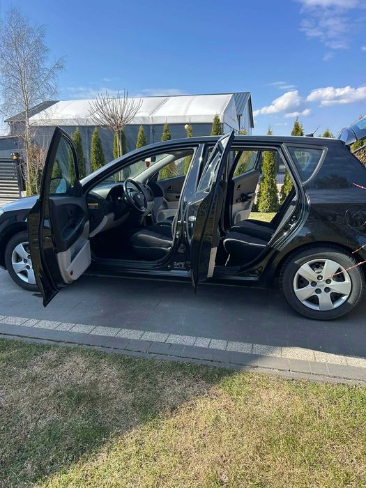 KIA CEED 1.4 benzyna, stan bardzo dobry