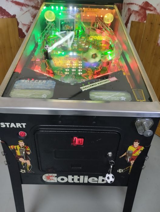 Flipper Pinball World Challenge Soccer