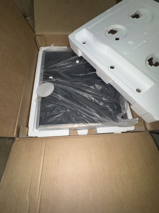 Варочная поверхность Electrolux, стеклокерамика, б/у