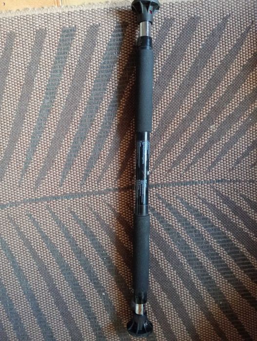 Barra de elevações para porta