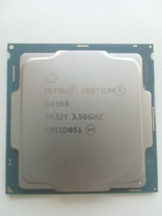 Процессор Pentium g4560