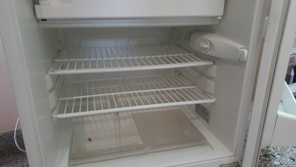 Lodówka electrolux do zabudowy - części