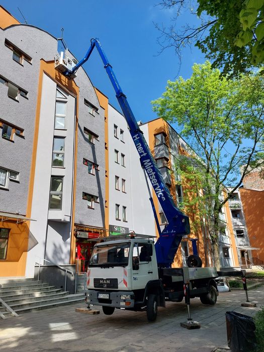 Zwyzka podnosnik koszowy