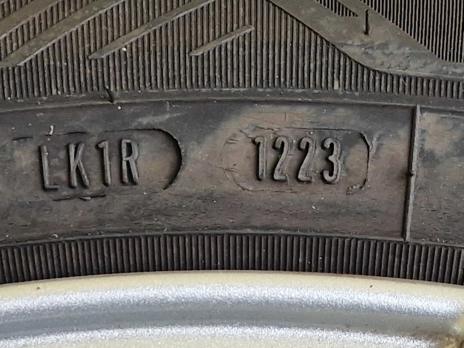 Komplet opon letnich 4szt 18" SUV GoodYear Efficient Grip 2 GWARANCJA