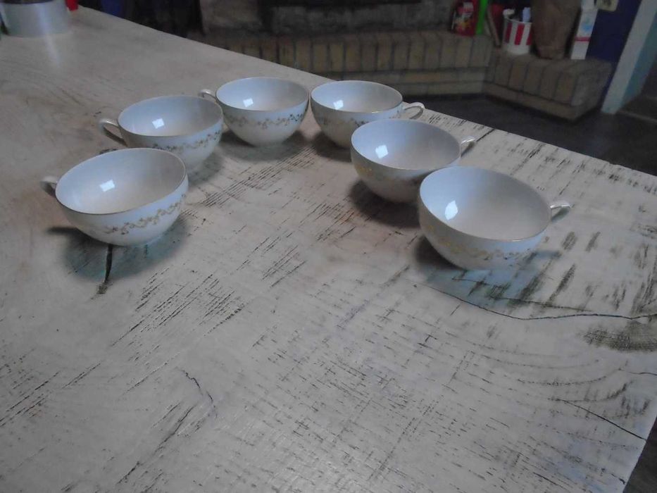 6 filiżanek z porcelany  MZ Altrohlau