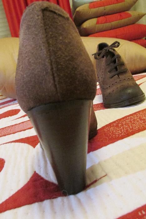 Mocassins com salto