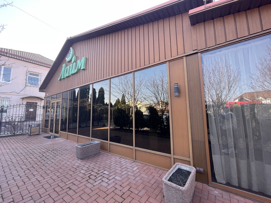 Здається в оренду комерційне приміщення в центрі