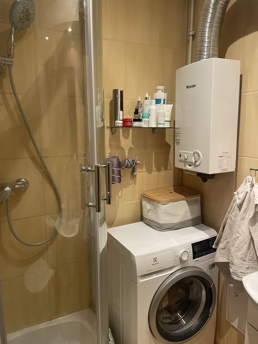 Mieszkanie  na parterze 49 m2 - sprzedaż, śródmieście, duża piwnica, strych, ładna okolica