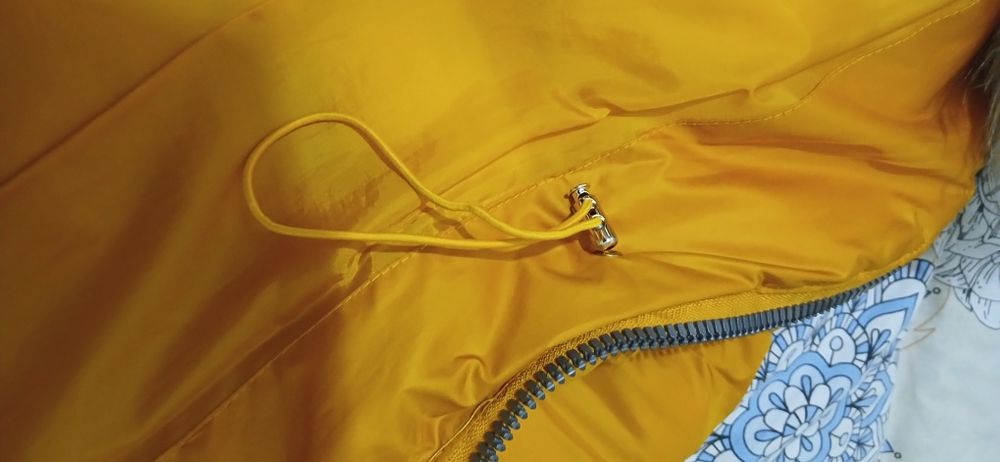 Зимова куртка файна