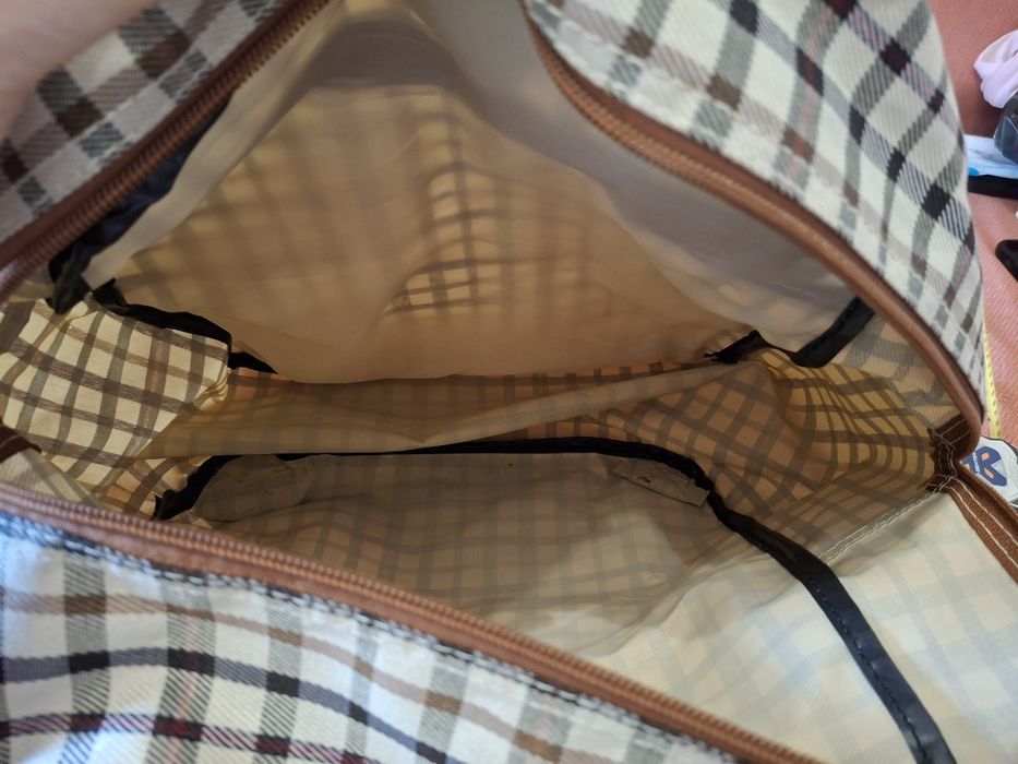 Plecak w kratę w stylu Burberry klasyczny wzór