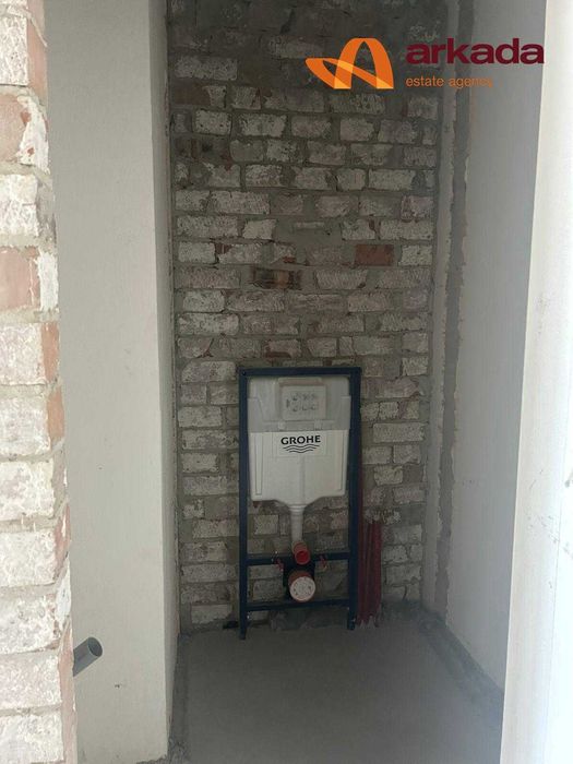 Продаж трьох кімнатної квартири в ЖК Манхетен під чистовий ремонт