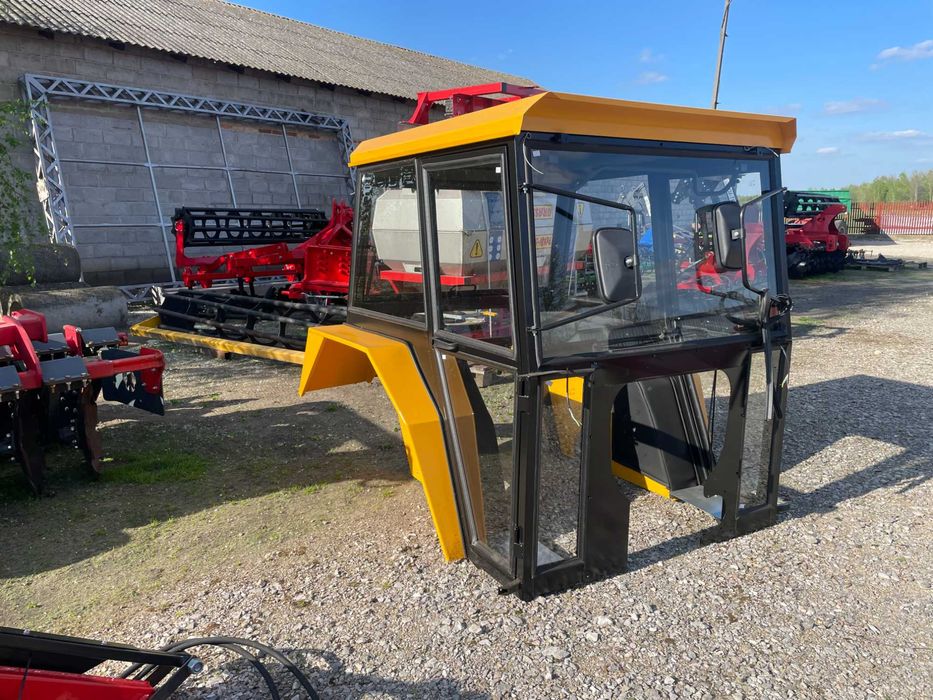 Kabina ciągnikowa T-25 C330 C360 C-360 MF 255 235 -NOWA-