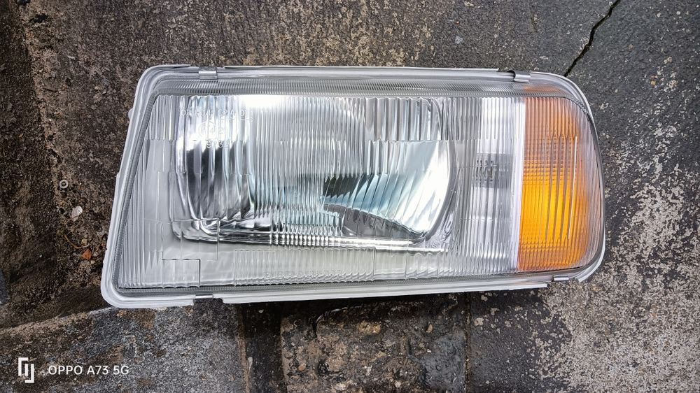 Farol Suzuki Vitara / escudo ótica Depo óptica 1993