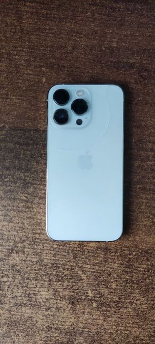 Iphone 13 pro  продаю