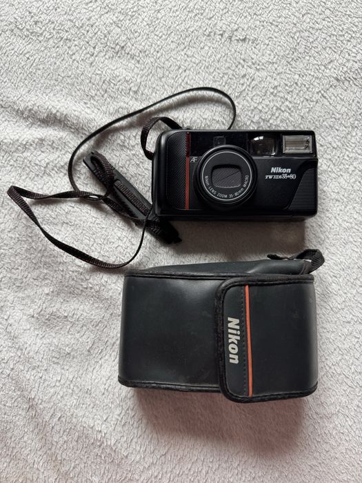 Nikon tw zoom 35-80