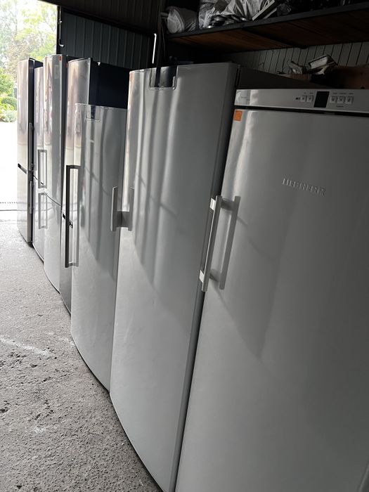 Холодильник з Німеччини LG