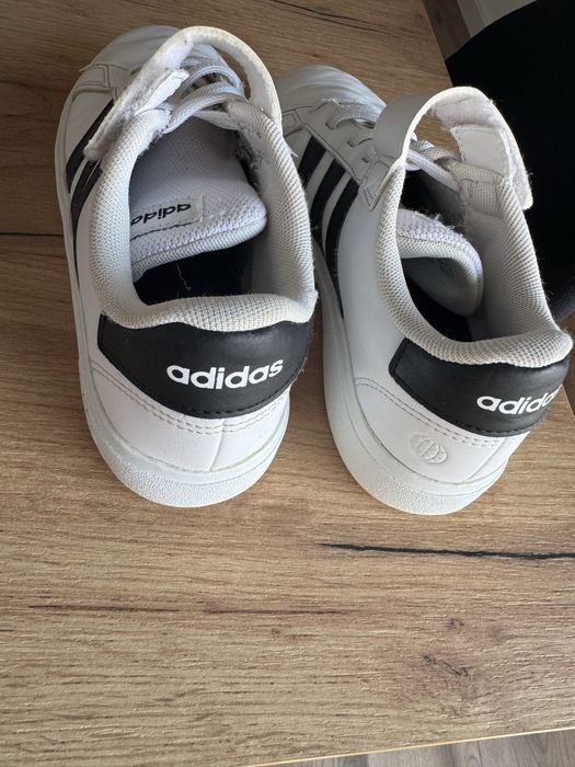 Buty sportowe adidas 34