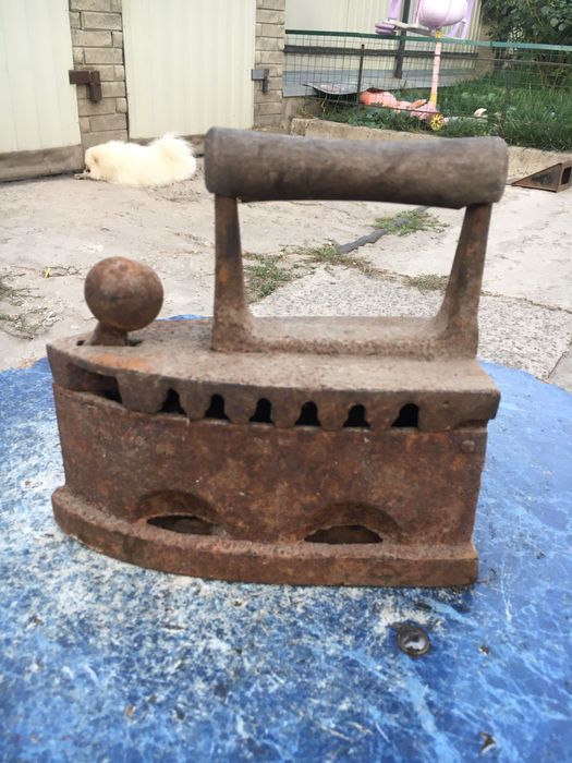 Утюг на дровах утюг на углях ретро старинный в коллекцию