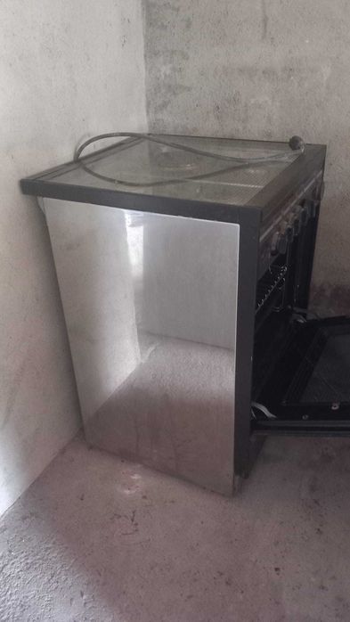 Fogão a gás e eletricidade