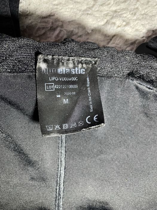 Компресійний комбінезон жіночий чорний Lipoelastic