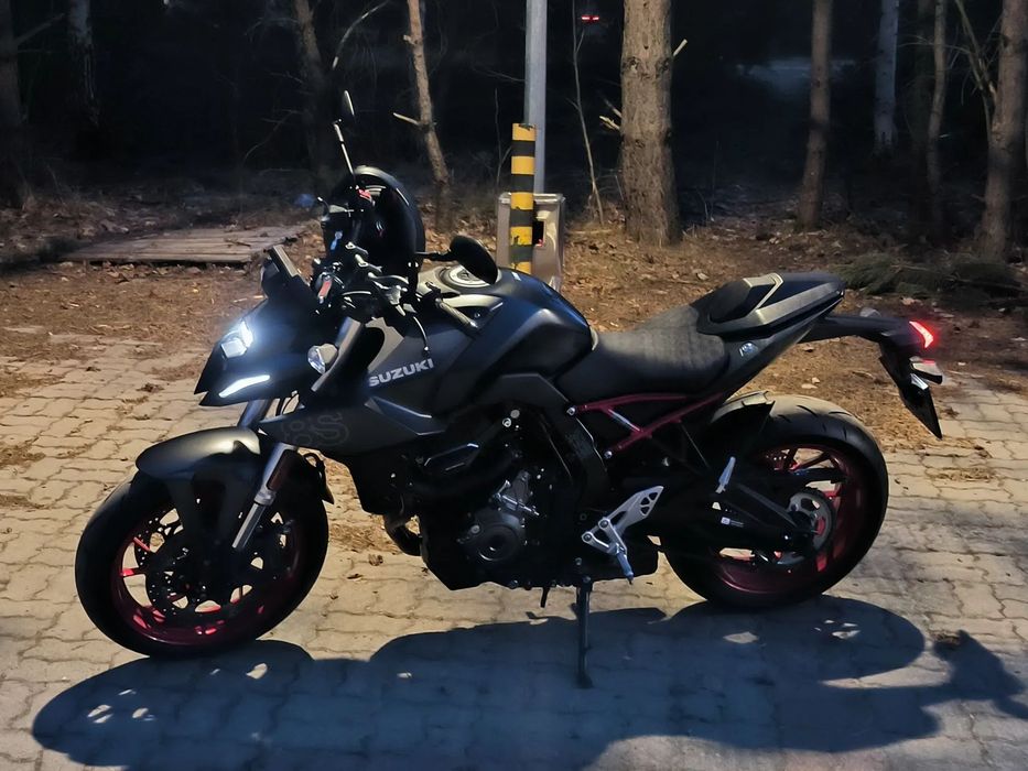 Suzuki