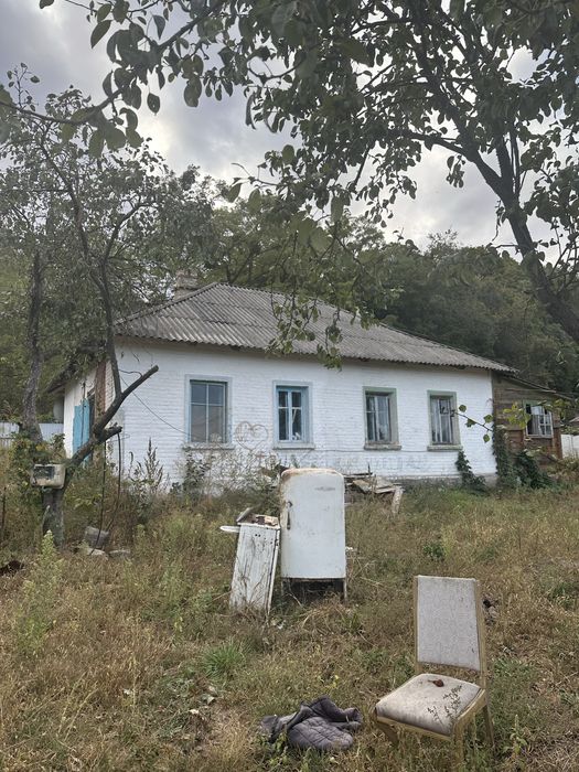 Терміновий продаж земельної ділянки 1 лінія річки Снов