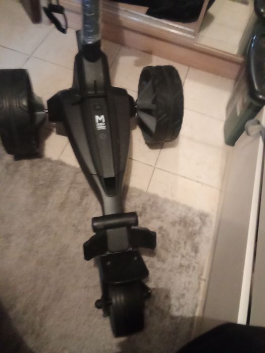 Vendo carrinho de golfe