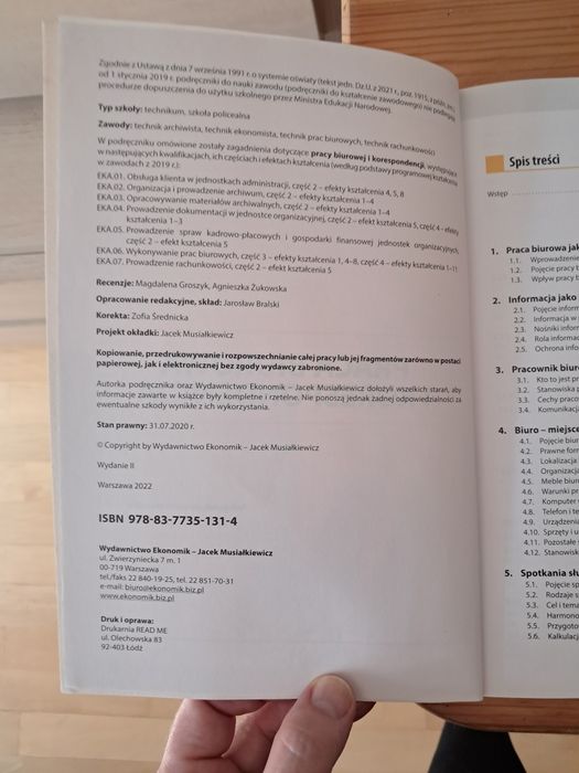 Praca biurowa I korespondencja