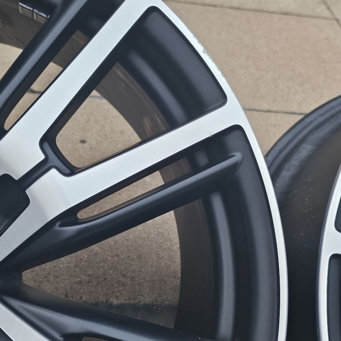 Felga 19cali 5x108 9j et24 oryginal Peugeot RCZ Ładna