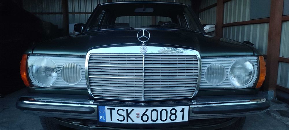 Mercedes-Benz W123