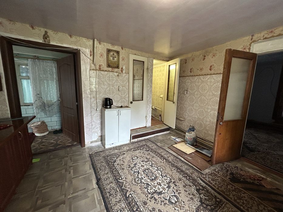 Продаю ДВА дома за ціною ОДНОГО, гараж, вул. 3 воєнна - Купорна