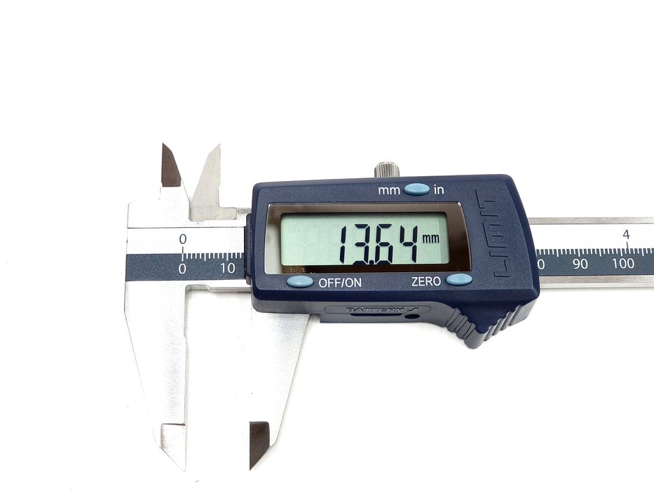 Nakładka kapturek osłona nakrętki 13 do koła przód ZZR Romet Universal