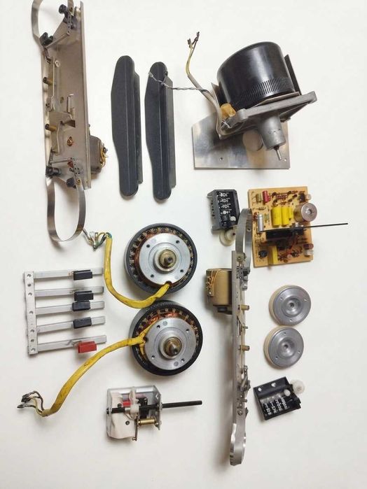 Revox A77 części do magnetofonu.