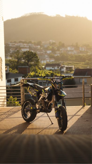 Husqvarna TE 125 Supermoto