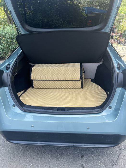 Оренда Toyota приус 50 по Київу та обл