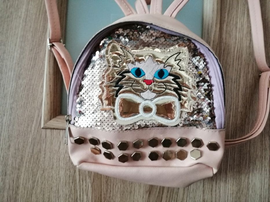 Plecaczek dla kociary