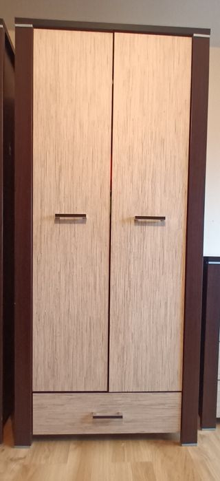 Komplet mebli pokojowych