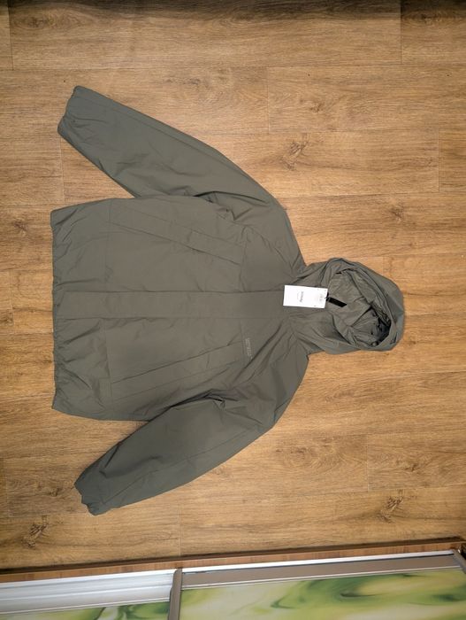 Чоловічі хакі  куртки/ вітровки ( M/L)