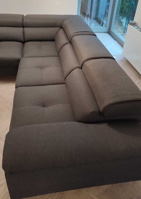 Kanapa  - narożnik, funkcja spania, pojemnik na pościel.