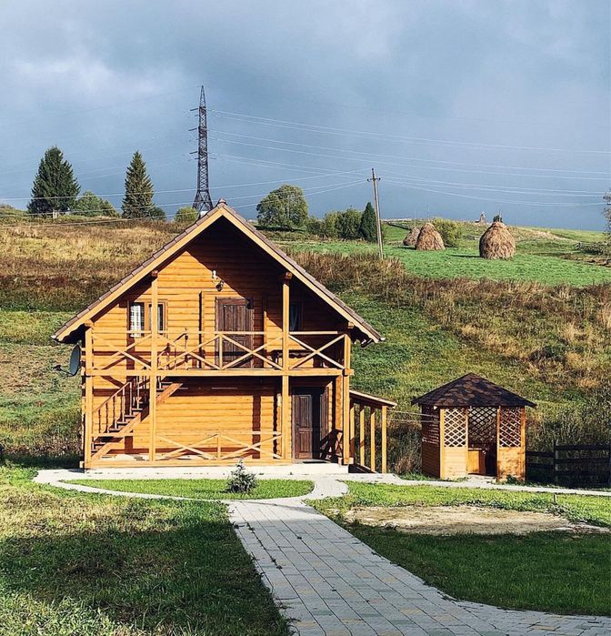 Будинок в Карпатах, ГК «Плай»