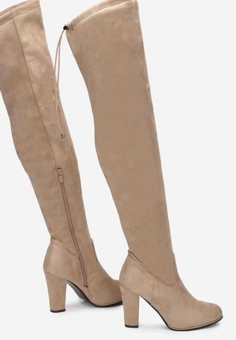 Beżowe muszkieterki botki na obcasie długie rozmiar 37,5 nowe