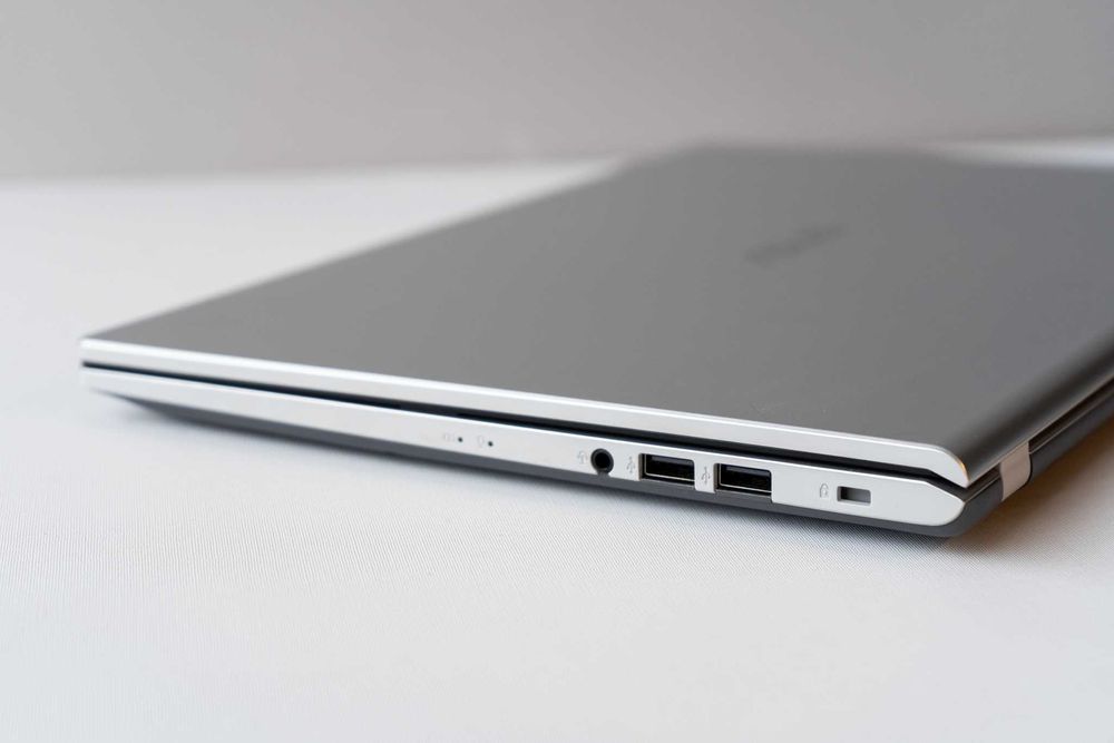 Portátil Asus VivoBook F515FA-30ALHDSX1