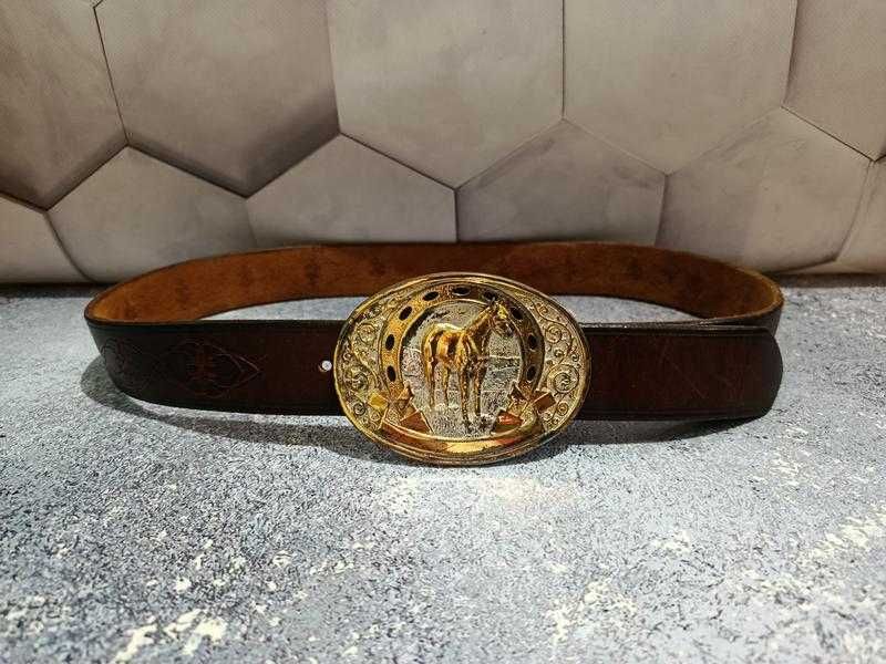 Вінтажний ремінь з масивною пряжкою колекції Award Design Medals