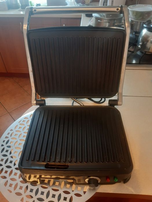 Grill elektryczny clatronik